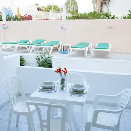 Guatiza Apartment *